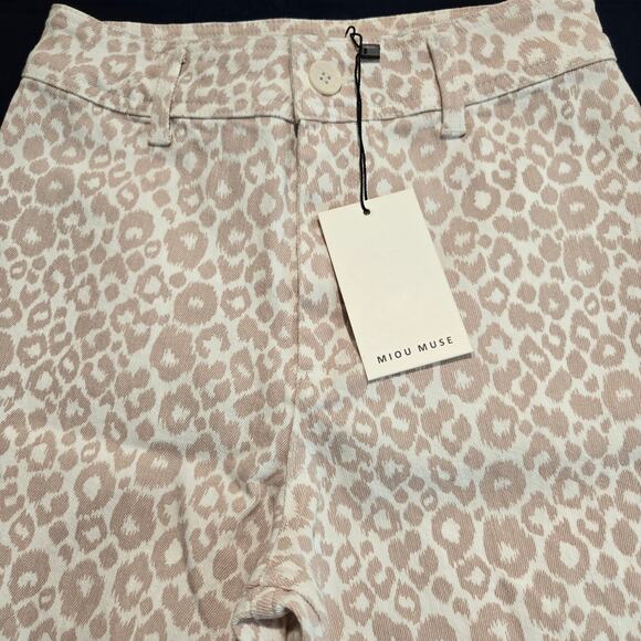 NWT Miou Muse Leopard Print Barrel Jeans Raw Hem High-rise Size S - Picture 2 of 12